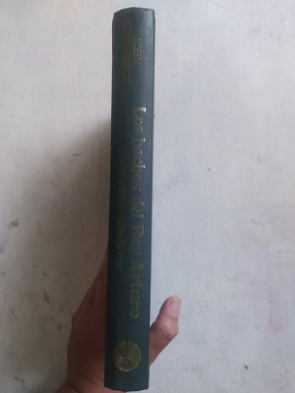 Libro usado en venta: Los hechos del rey Arturo y sus nobles caballeros de John Steinbeck; editorial Sudamericana impreso en 1977.3