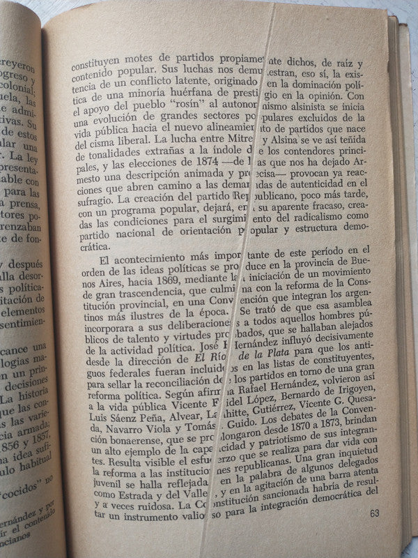 Libro usado en venta: Cronicas del pasado; editorial Jorge Alvarez impreso en 1965 realizamos envios a todo el mundo.2