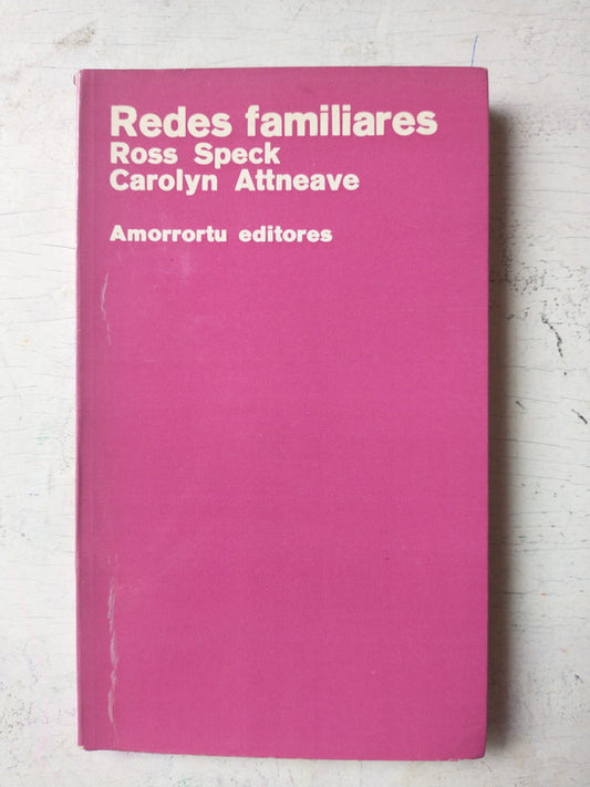 Libro usado en venta: Redes familiares de Ross Speck - Carolyn Attneave; editorial Amorrortu impreso en 1973 realizamos envios a todo el mundo.1