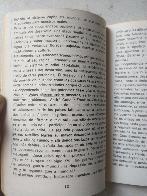 Libro usado en venta: Monopolios y tercer mundo de J. P. Franco - A. Argumedo; editorial Centro Editor de America Latina impreso en 1975.3