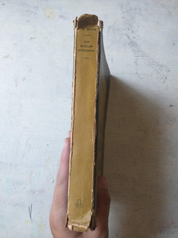 Libro usado en venta: Robin Hood; editorial Angel Estrada impreso en 2009 realizamos envios a todo el mundo.2