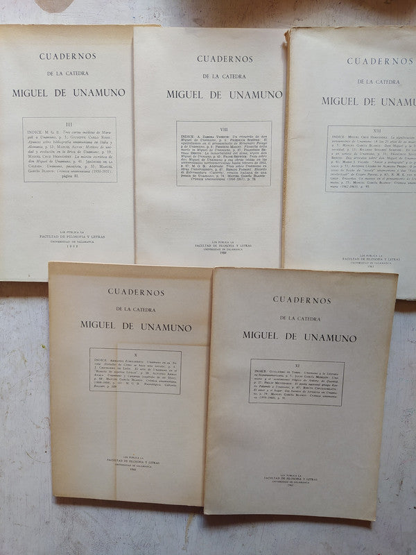 Libro usado en venta: Cuadernos de la Catedra Miguel de Unamuno; editorial Facultad de Filosofia y Letras impreso en 1952 envios a todo el mundo.1