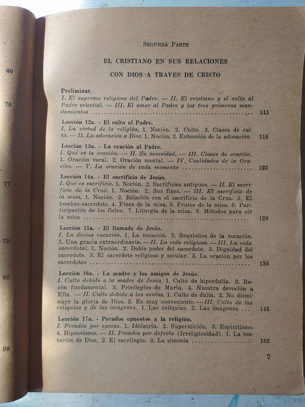 Libro usado en venta: La ley - Jesus, Camino de Salvacion de Emilio Ferrari; editorial Claretiana impreso en 1963 realizamos envios a todo el mundo.2
