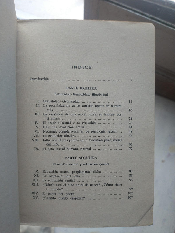 Libro usado en venta: La republica argentina vista con ojos argentinos de Juan Jose de Soiza Reilly; impreso en 1934 realizamos envios a todo el mundo.2