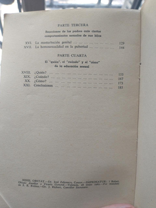 Libro usado en venta: Una autentica educacion sexual de Paul Le Moal; editorial Marfil impreso en 1963 realizamos envios a todo el mundo.2
