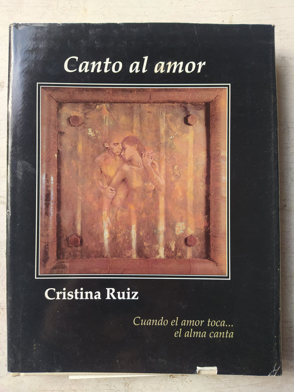 Libro usado en venta: Canto al amor de Cristina Ruiz; editorial Ediciones del Autor impreso en 2003 realizamos envios a todo el mundo.1