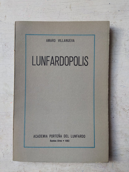 Libro usado en venta: Enciclopedia de bordado y tapiceria; editorial Cuantica impreso en 1977 realizamos envios a todo el mundo.1