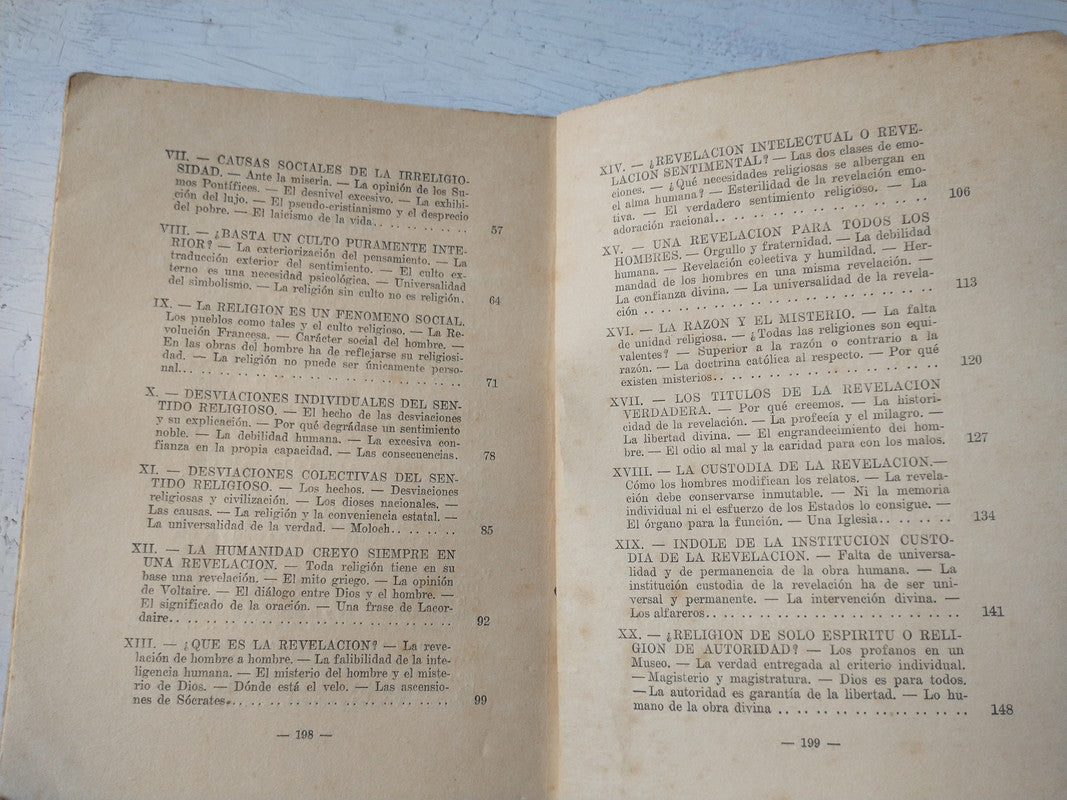 Libro usado en venta: Iglesia - Religion (Vol. 1) de Gustavo J. Franceschi; editorial A. Pedemonte impreso en 1935 realizamos envios a todo el mundo.2