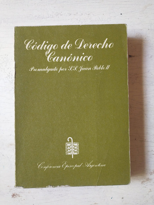 Libro usado en venta: Codigo de Derecho Canonico; editorial Conferencia Episcopal Argentina impreso en 1983 realizamos envios a todo el mundo.1