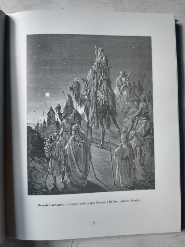 Libro usado en venta: La Biblia - Nuevo testamento (Ilus. G. Dore); editorial Grupo Editorial Tomo impreso en 2002 realizamos envios a todo el mundo.4
