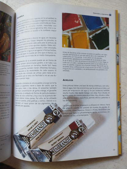 Libro usado en venta: Curso de dibujo y pintura de Color; editorial CEAC impreso en 2006 realizamos envios a todo el mundo.3