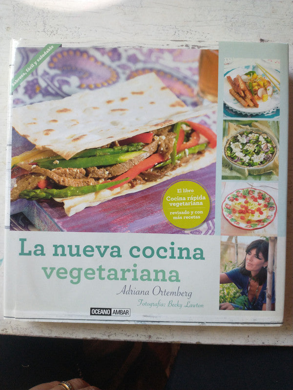 Libro usado en venta: La nueva cocina vegetariana de Adriana Ortemberg; editorial Oceano impreso en 2012 realizamos envios a todo el mundo.1
