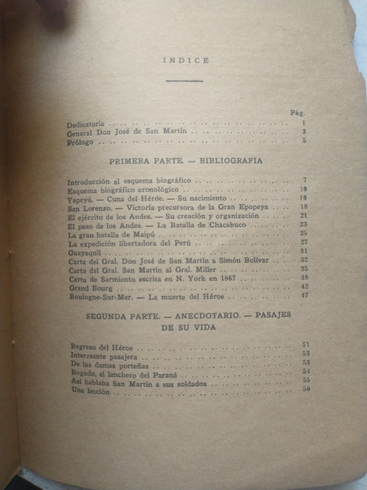 Libro usado en venta: San Martin y su gloria de E. Malvigne de Mercado Vera; editorial R. Medina impreso en 1950 realizamos envios a todo el mundo.2