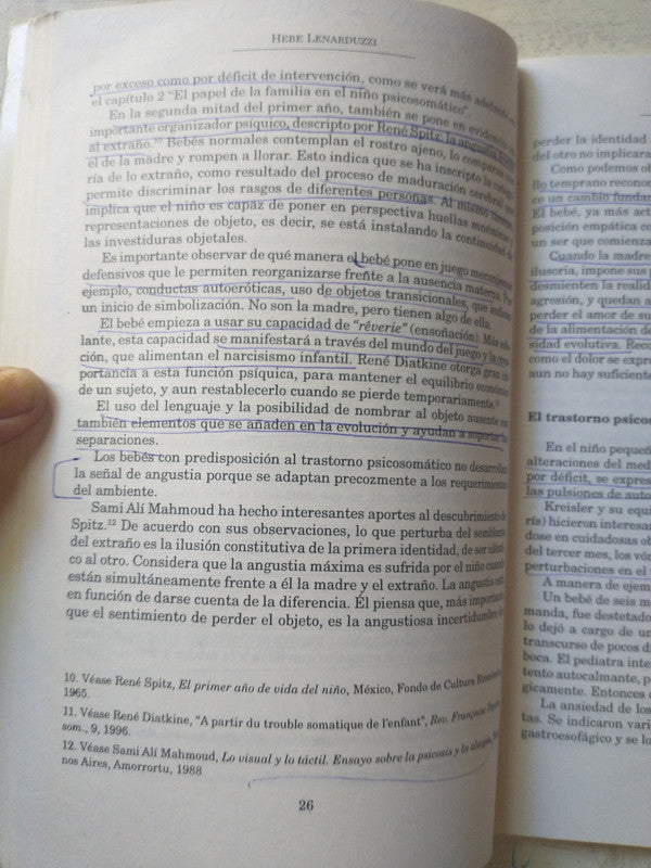 Libro usado en venta: Entre biologia y cultura de Hebe Lenarduzzi; editorial Biblos impreso en 2005 realizamos envios a todo el mundo.3