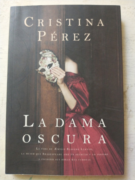 Libro usado en venta: La dama oscura de Cristina Perez; editorial Plaza & Janes impreso en 2021 realizamos envios a todo el mundo.1