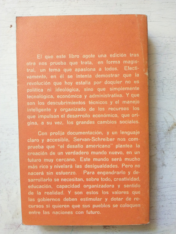 Libro usado en venta: Chile revolucion silenciosa de Joaquin Lavin; editorial Zig - Zag impreso en 1988 realizamos envios a todo el mundo.2