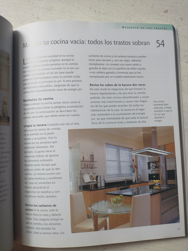 Libro usado en venta: Dios llega al hombre; editorial Asociacion Sociedad Biblica Argentina impreso en 1992 realizamos envios a todo el mundo.2