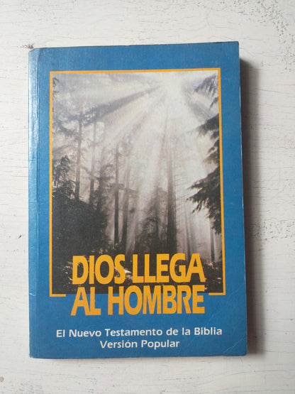 Libro usado en venta: Dios llega al hombre; editorial Asociacion Sociedad Biblica Argentina impreso en 1992 realizamos envios a todo el mundo.1