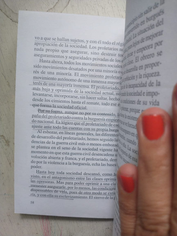 Libro usado en venta: El manifiesto comunista de Karl Marx - Friedrich Engels; editorial Centro Editor de Cultura impreso en 2003.3