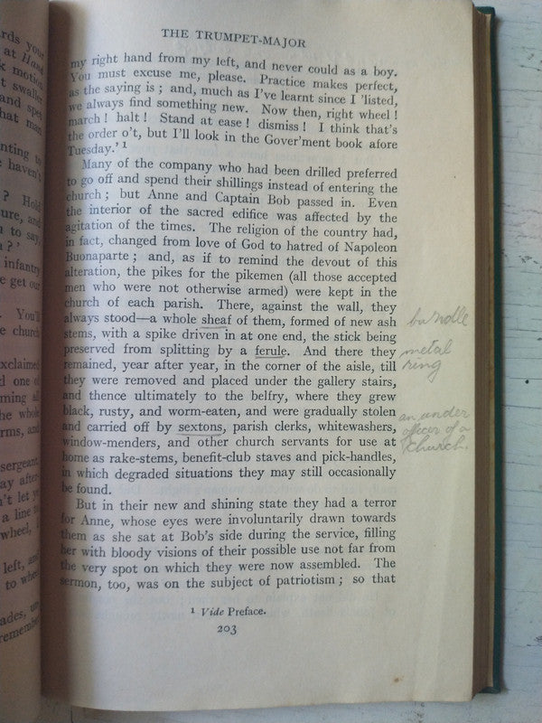 Libro usado en venta: The trumpet-major and Robert his brother de Thomas Hardy; editorial Macmillan impreso en 1939 realizamos envios a todo el mundo.2
