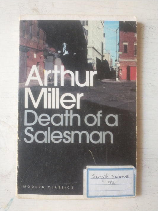 Libro usado en venta: Death of a Salesman de Arthur Miller; editorial Penguin Books impreso en 2000 realizamos envios a todo el mundo.1
