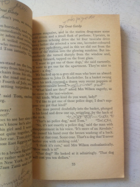 Libro usado en venta: Rabbit, run de John Updike; editorial Penguin Books impreso en 1977 realizamos envios a todo el mundo.2