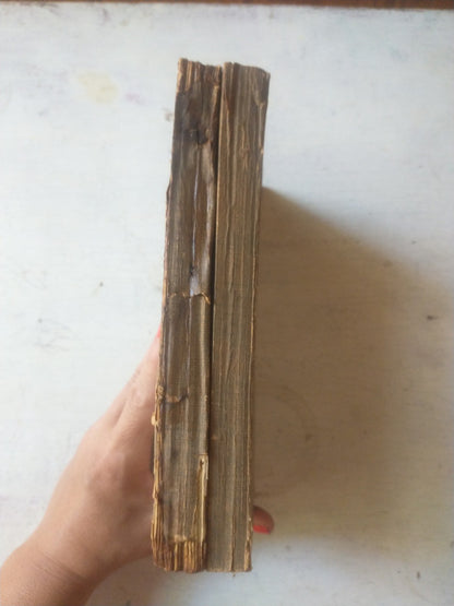 Libro usado en venta: El amor brujo de Roberto Arlt; editorial Fabril impreso en 1968 realizamos envios a todo el mundo.2