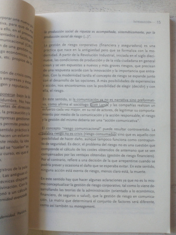 Libro usado en venta: Gestion de riesgo comunicacional de A. Ruiz Balza - G. Coppola; editorial La Crujia impreso en 2011 envios a todo el mundo.3