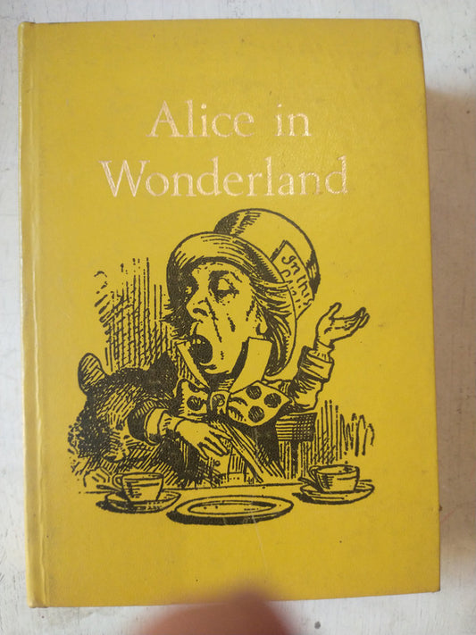 Libro usado en venta: Alice in wonderland de Lewis Carroll; editorial International Learning Systems impreso en 1968 realizamos envios a todo el mundo.1