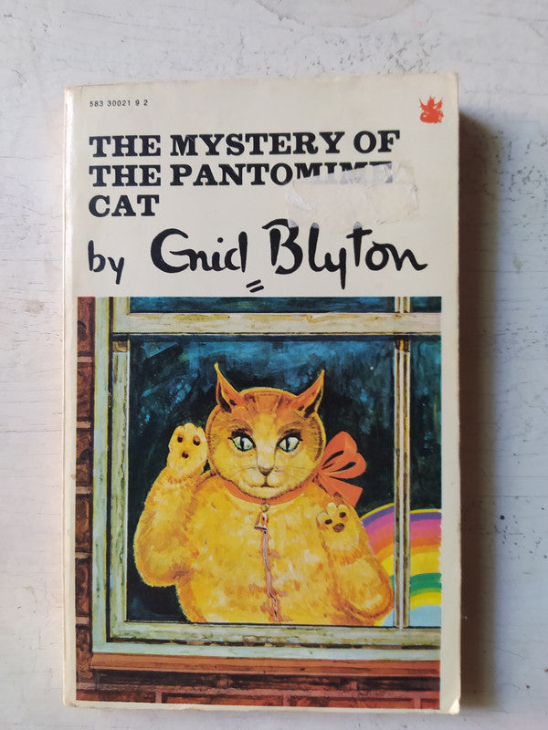 Libro usado en venta: The mystery of the pantomime cat de Enid Blyton; editorial Egmont impreso en 2003 realizamos envios a todo el mundo.1