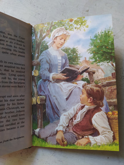 Libro usado en venta: Lives of the great composers - Book 1 de Ian Woodward; editorial Wills & Hepworth impreso en 1969 envios a todo el mundo.3