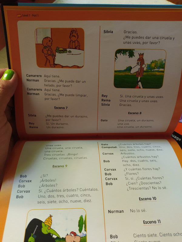 Libro usado en venta: Muzzy family english - DVD Con version en castellano (5 Vol.) de English Language Course; DMP Organization impreso en 2011.3