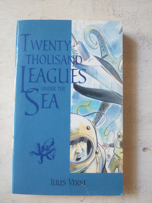 Libro usado en venta: Twenty thousand leagues under the sea de Julio Verne (Jules Verne); editorial Egmont impreso en 2001 envios a todo el mundo.1