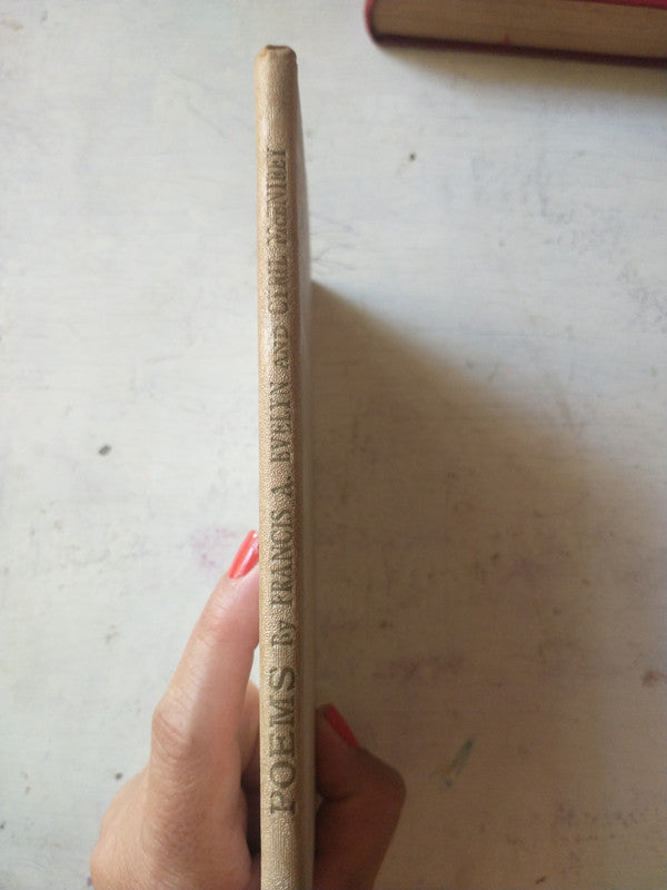 Libro usado en venta: Poems de Francis A. Evelyn - Cyril McEnirey; editorial Morland impreso en 1923 realizamos envios a todo el mundo.4