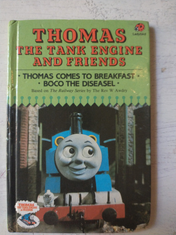 Libro usado en venta: Thomas the tank engine & friends; editorial Ladybird Books impreso en 1985 realizamos envios a todo el mundo.2