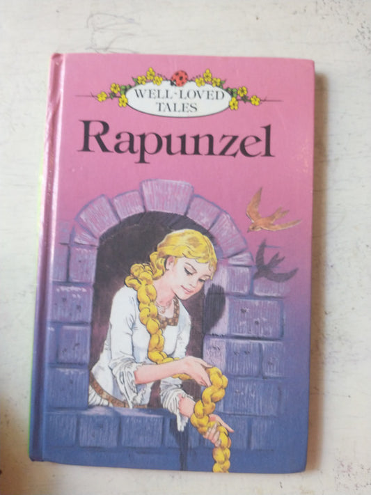 Libro usado en venta: Rapunzel de Vera Southgate; editorial Ladybird Books impreso en 1985 realizamos envios a todo el mundo.1