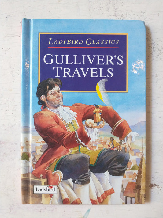 Libro usado en venta: Gulliver's Travels de Jonathan Swift; editorial Ladybird Books realizamos envios a todo el mundo.1