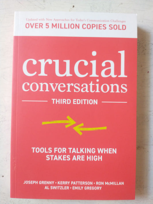 Libro usado en venta: Crucial conversations; editorial McGraw-Hill impreso en 2022 realizamos envios a todo el mundo.1