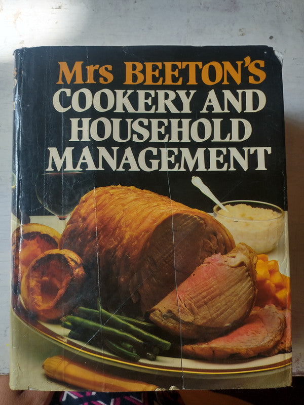 Libro usado en venta: Cookery and household management de Mrs Beeton's; editorial Ward Lock impreso en 1980 realizamos envios a todo el mundo.1