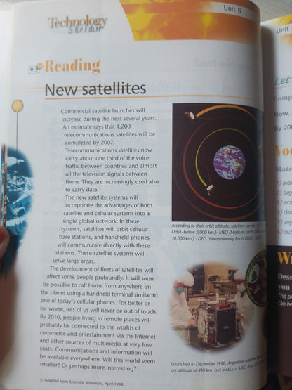 Libro usado en venta: Technology & The future - Plus activities (Level one - Level two); editorial Tools realizamos envios a todo el mundo.3