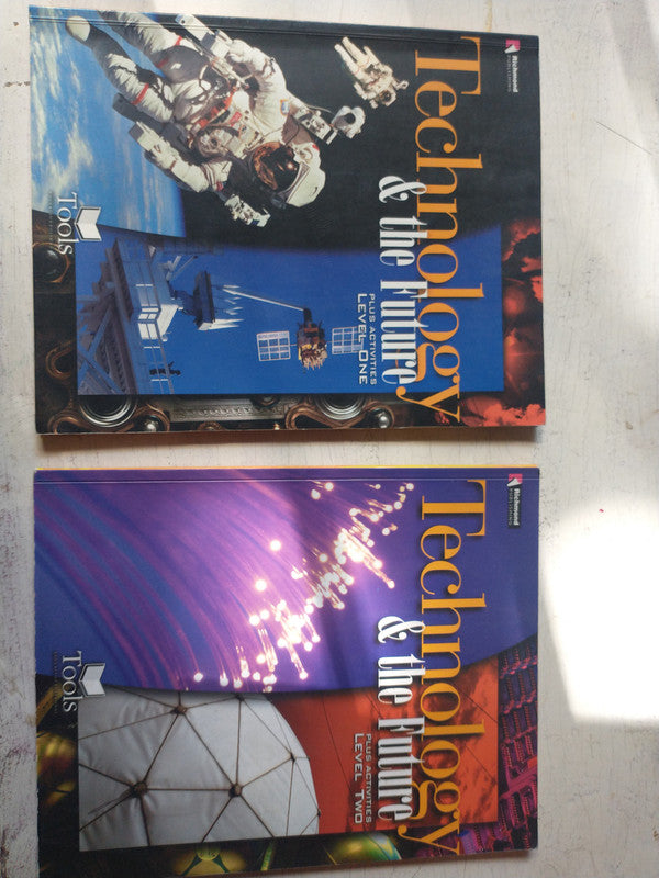 Libro usado en venta: Technology & The future - Plus activities (Level one - Level two); editorial Tools realizamos envios a todo el mundo.1