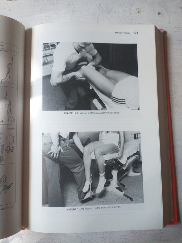 Libro usado en venta: Finite Mathematics with Applications de David E. Zitarelli - R. Coughlin; editorial Saunders College Publishing impreso en 1989.2