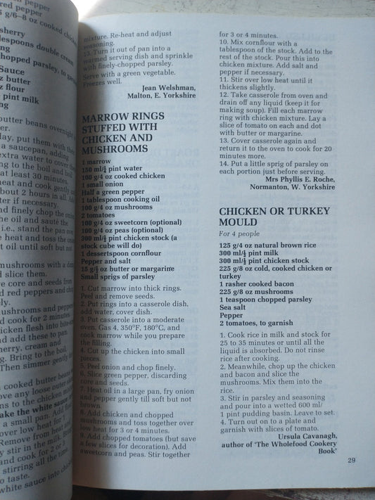 Libro usado en venta: Intensive course in English (Elementary, Part 2); editorial Libros Quintana realizamos envios a todo el mundo.2