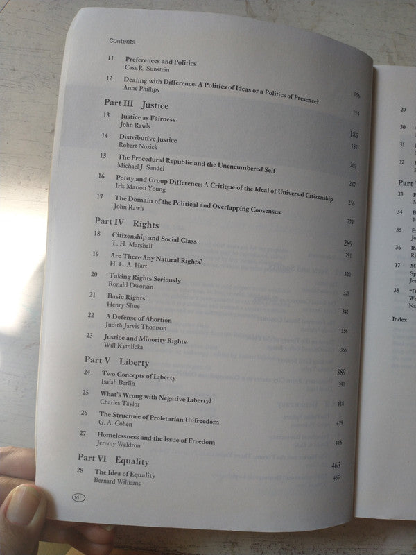 Libro usado en venta: Contemporary political philosophy; editorial BlackWell impreso en 1998 realizamos envios a todo el mundo.3