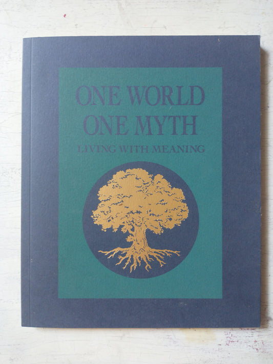 Libro usado en venta: One world - One myth living with meaning; editorial Foundation for Global Community impreso en 1992 envios a todo el mundo.1