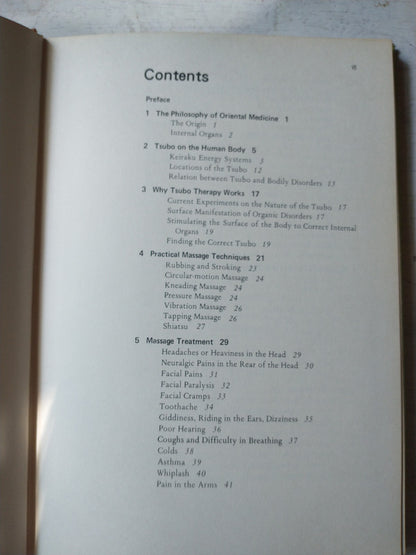Libro usado en venta: Massage - The Oriental Method de Katsusuke Serizawa; editorial Japan Publications impreso en 1973 envios a todo el mundo.3