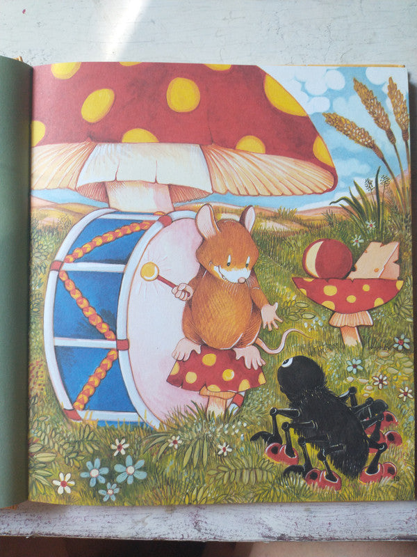 Libro usado en venta: The complete handbook of pregnancy de Wendy Rose-Neil; editorial Sphere Books impreso en 1984 realizamos envios a todo el mundo.2