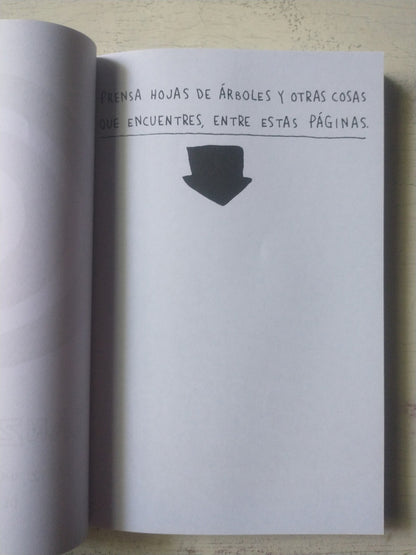 Libro usado en venta: Isabel de Inglaterra, hija de la circunstancias de Hilaire Belloc; editorial Sudamericana impreso en 1945 envios a todo el mundo.2