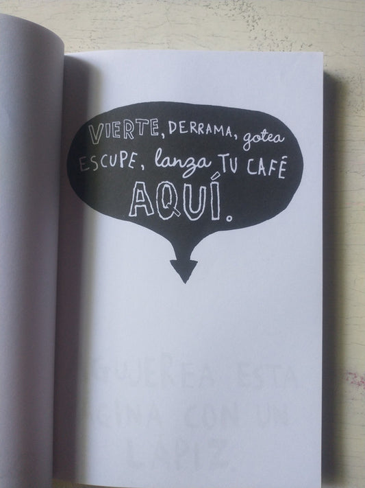 Libro usado en venta: Destroza este diario de Keri Smith; editorial Paidos impreso en 2015 realizamos envios a todo el mundo.2