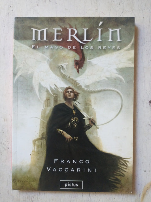 Libro usado en venta: Merlin: El mago de los reyes de Franco Vaccarini; editorial Pictus impreso en 2010 realizamos envios a todo el mundo.1